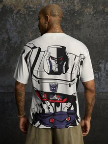 Transformers X SHEIN تي شيرت كاجوال رجالي بياقة دائرية وأكمام قصيرة بلون أخضر داكن - رمادي - مشاهدة 1