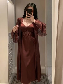 DAZY 夏季浪漫法式優雅緞面蕾絲拼接吊帶裙與晨袍套裝 女款睡衣 - 棕色 - 查看 4