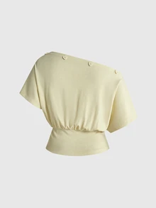 Sweetness Vintage Loose Cold Shoulder Heart Button Decor Batwing Sleeve Women's T-Shirt - Apricot - View 2