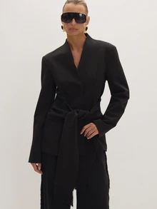 MUSEYN Black Woven Tassel Belt Detail Suit Blazer Date Night Timeless Tailored Office New Season Fall - Black - View 1