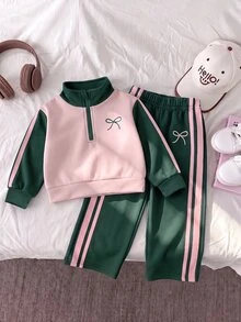 SHEIN 2件組幼女運動衫＋運動長褲，可愛米褐色蝴蝶結刺繡條紋飾邊半拉鍊套裝 - 彩色 - 查看 1