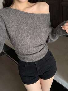 DAZY 純色修身船領長袖休閒優雅秋冬女款針織上衣 - 灰色 - 查看 6