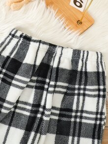 SHEIN 兒童青少年男孩秋冬極簡休閒連帽長袖黑白格紋法蘭絨睡衣套裝 2件組 - 黑與白 - 查看 5