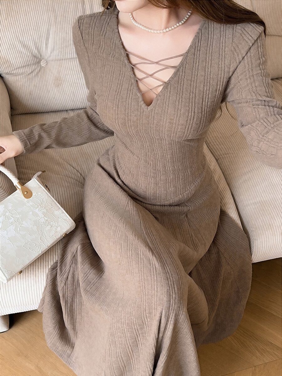 Feyla New Design Cross-Strap Knit Dress With Elastic Waist And Elegant Style