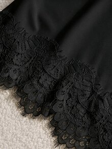 SHEIN Sparklyn 青少年女孩黑色圓領短袖T恤，波浪睫毛蕾絲下擺，不對稱斜裁，貼身夏季休閒優雅層搭上衣 正式 - 黑色 - 查看 5
