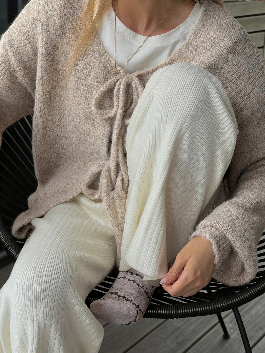 DAZY Solid Color Loose Long Sleeve Tie-Neck Round Collar Casual Vacation Korean Style Autumn/Winter Knit Cardigan For Women - Khaki - View 1