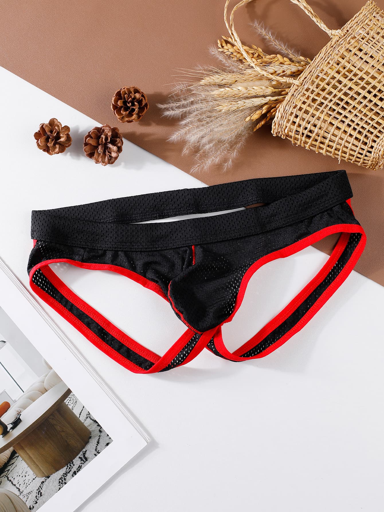 DrisQ DrisQ 1pc Men's Contrast Color Thong - Black - View 1