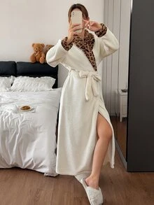 Napfluff Cute Solid Color Contrast Leopard Watermark Pattern Plush Long Sleeve Women's Loungewear Robe - White - View 4