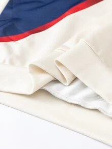 Transformers X SHEIN طقم كاجوال يومي للرجال مكون من سويت شيرت بأكمام طويلة مطبوع عليه حروف وبنطلون رياضي - كاكي - مشاهدة 6