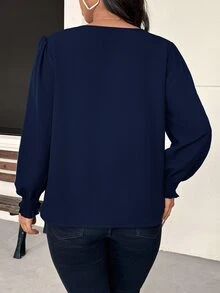 SHEIN Frenchy 大尺碼休閒純色V領寬鬆長袖套頭上衣 - 藏蓝色 - 查看 2