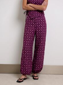 Nöista All-Over Print Wide-Leg Pants With Relaxed Fit. Summer, Fall, Resort, Travel, Casual Chic Style. - Purple - View 10