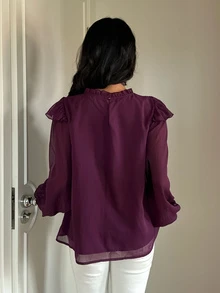 Aloruh Blus Wanita Model A-Line Berkerut dengan Kerah Bulat dan Lengan Kelopak, Motif Boho Ungu Tua, Motif Liburan, dan Hiasan Pagar. - Red Violet - View 2