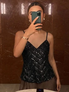 Livesso 女款黑色亮片派對宴會圓領無袖純色修身彈性百搭休閒百搭背心 - 黑色 - 查看 4