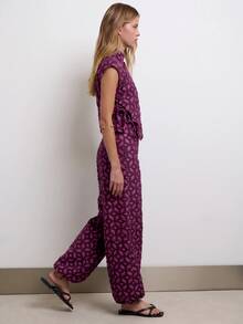 Nöista All-Over Print Wide-Leg Pants With Relaxed Fit. Summer, Fall, Resort, Travel, Casual Chic Style. - Purple - View 3