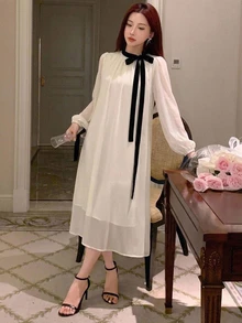 DAZY 春夏秋女款寬鬆A字中長洋裝，彼得潘領，泡泡短袖，黑色蝴蝶結，白色雪紡 - 米色 - 查看 7