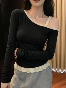 DAZY 女款蕾絲拼接修身百搭休閒T恤 - 黑色 - 查看 5