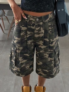 Livesso 軍綠色高腰鈕扣水洗純色口袋裝飾寬鬆A字女款牛仔短褲 - 軍綠色 - 查看 1