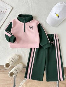 SHEIN 2件組幼女運動衫＋運動長褲，可愛米褐色蝴蝶結刺繡條紋飾邊半拉鍊套裝 - 彩色 - 查看 8
