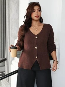 Vionelle Cardigan Rajut Lengan Panjang Leher V Ukuran Besar untuk Wanita, Kancing Emas Mengkilap Besar, Belahan Depan di Bagian Bawah, Jaket Sweater Rajut Bertekstur Pas Badan - Burgundy - View 5