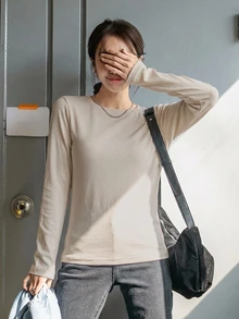 DAZY 秋季休閒百搭素色長袖T恤 - 杏色 - 查看 3
