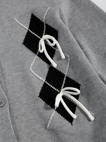 GlowEve CURVE Plus Size Peter Pan Collar Argyle Bow Cardigan - Grey - View 5