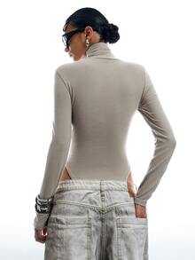 LYSMO Women's Solid Color Ruched Fitted Versatile Daily Wear Bodysuit - Beige - View 2