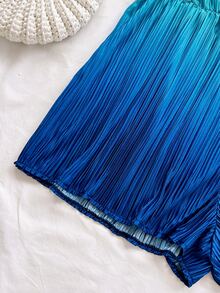 Soleia Romper Wanita Ukuran Besar Warna Biru Gradien dengan Lipatan Tusuk Gigi, Leher V, Tali Belakang Halter, Pinggang Terikat, Potongan Kaki Lebar dan Bervolume - Biru - View 4