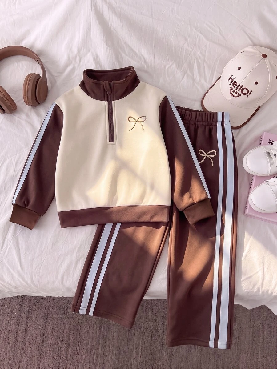 SHEIN 2件組少女運動上衣+運動長褲套裝,可愛米色/棕色蝴蝶結刺繡條紋裝飾半拉鍊長袖立領修身款,返校秋季風格 - 棕色 - 查看 1