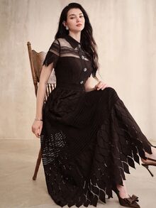 Anewsta Gaun Panjang Elegan Wanita Lengan Pendek dengan Desain Kancing dan Jala Renda Kontras - Coffee Brown - View 1