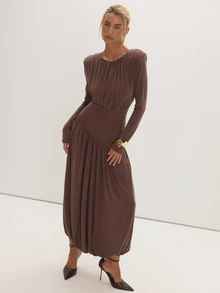 MUSEYN Chocolate Brown Shoulder Padded Fitted Waist Ruched Midaxi Dress - Coffee Brown - View 2