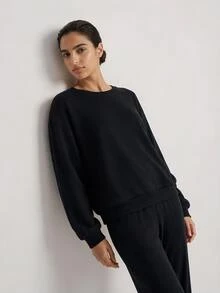 Ocili Studio Atasan Santai Kasual Wanita Warna Polos dengan Leher Bulat - Hitam - View 5