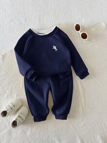 男女嬰兒/幼兒 2件組 秋冬休閒可愛 2合1 奶油色運動衫 抓絨內裡加厚套裝，嬰兒運動服，嬰兒冬季衣物 - 藏蓝色 - 查看 6