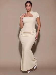 SHEIN BAE CURVE فستان أنيق ضيق مطوي بأكمام قصيرة بلون موحد للنساء ذوات الحجم الكبير - لون مشمشي - مشاهدة 7