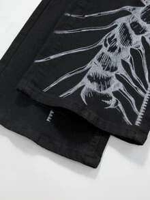 ROMWE MEN Celana Jeans Fashion Pria Avant-Garde dengan Motif Cetak dan Kantong Kancing - Hitam - View 6