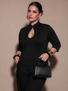SHEIN BAE CURVE Plus Size Women Black 5-Sleeve Contrast Lace Fitted Elegant Blouse,Elegant Women's Clothing, Luxury, For Outings, Weddings, Halloween, Basics,Autumn - Black - View 5