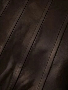 Trelyra 特殊工藝不對稱肩帶短袖T恤 - 白色 - 查看 4