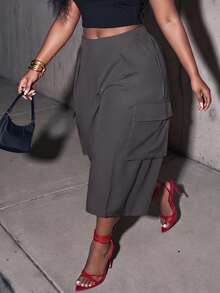 Slaydiva Plus Size Women's Pants, Burgundy Belt Cargo Pocket Wide Leg Cropped Culottes - Grey - View 5