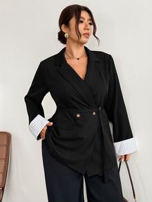 Firerie Blazer Double-Breasted Wanita Ukuran Besar dengan Kerah Berumbai dan Manset Bergaris - Hitam - View 2