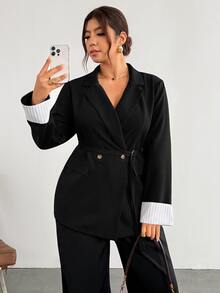 Firerie Blazer Double-Breasted Wanita Ukuran Besar dengan Kerah Berumbai dan Manset Bergaris - Hitam - View 8