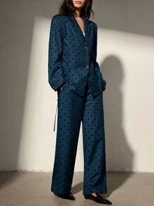 Aveloria Modichic 女款修身收腰寬腿褲西裝套裝 缺口領單排扣繫帶腰部 優雅商務深藍色黑色波點女式剪裁西裝 - 寶藍色 - 查看 4