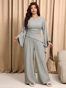 Elaquor Plus Size Women Solid Color Bell Sleeve Asymmetric Hem Top And Wide Leg Pants Casual 2 Pieces Set - Grey - View 1
