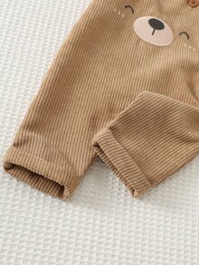 Cozy Pixies 2件組新生兒嬰兒休閒日常舒適熊圖案圓領長袖上衣與刺繡燈芯絨長袖吊帶褲套裝 - 卡其色 - 查看 7