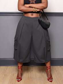 Slaydiva Plus Size Women's Pants, Burgundy Belt Cargo Pocket Wide Leg Cropped Culottes - Grey - View 1