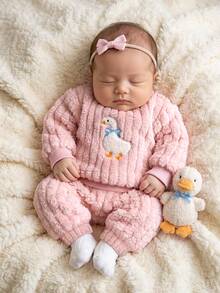SHEIN Newborn Cute Cartoon Pattern Fluffy Sweatshirt And Elastic Waist Long Pants Set - Pink - View 2