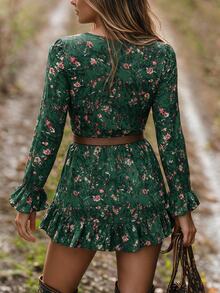 Selamara French Vintage Dark Green Ditsy Floral Mini Dress For Women, Long Sleeve Ruffle Hem, Atmospheric Retro Style For Date And Commute - Green - View 2