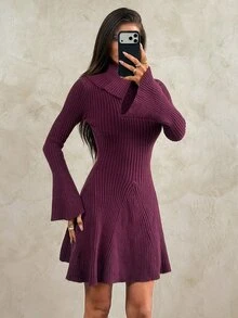 Aloruh Gaun Rajut Wanita Polos Model Lengan Lonceng dengan Kerah Asimetris dan Ekor Ikan - Burgundy - View 4