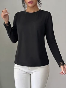 SHEIN Raffinéa تي شيرت بأسلوب فرنسي بسيط بدون ظهر وأكمام طويلة، فتحة متقاطعة في الظهر مع رقعة دانتيل رموش، تي شيرت متعدد الاستخدامات بتصميم نحيف - الأسود - مشاهدة 3