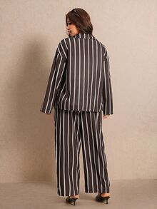 Elaquor 大尺碼女款條紋長袖單排扣襯衫與長褲休閒兩件套 - 摩卡棕 - 查看 2