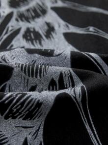 ROMWE MEN Celana Jeans Fashion Pria Avant-Garde dengan Motif Cetak dan Kantong Kancing - Hitam - View 7