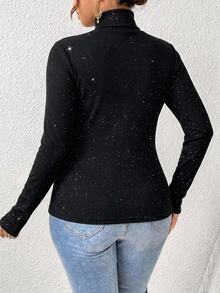 SHEIN Frenchy 休閒亮片極簡大尺碼修身黑色打底 T-shirt，黑色上衣，派對、萬聖節 - 黑色 - 查看 2